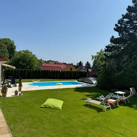 Luxusni Kokorinsko Hébergement de vacances *
