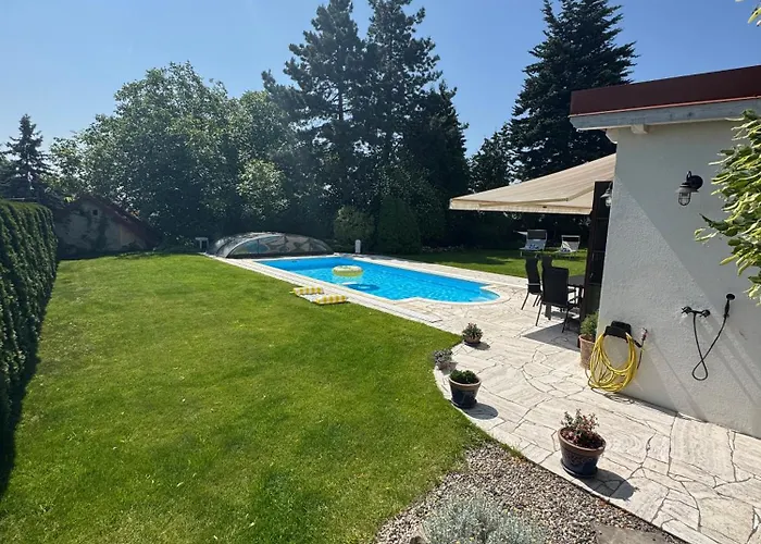 Luxusni Kokorinsko Hébergement de vacances *